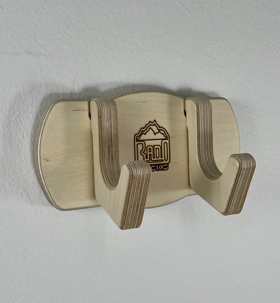 THE ELEVATOR skateboard & longboard wall rack Rado Racks