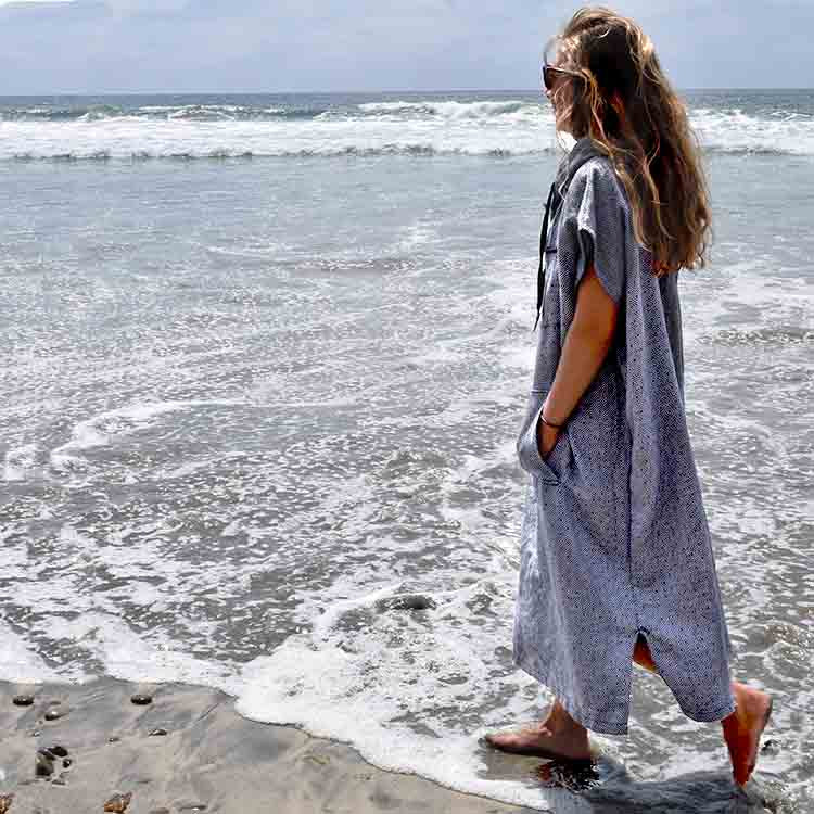 Surf Poncho Changing Robe - Lightweight Turkish Towel West Path